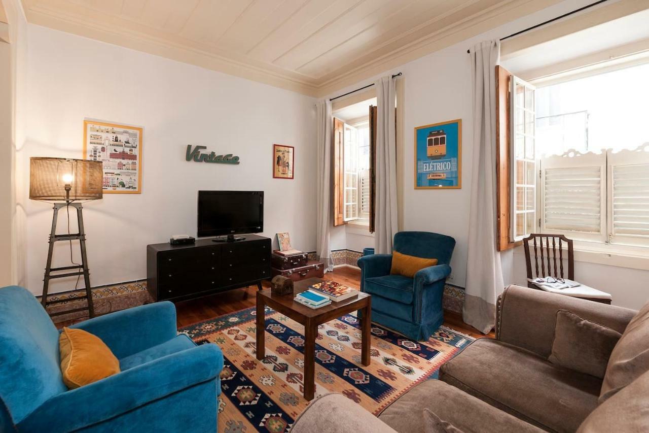2 bedroom apartment with patio next to Avenida da Liberdade Lisboa Exterior foto