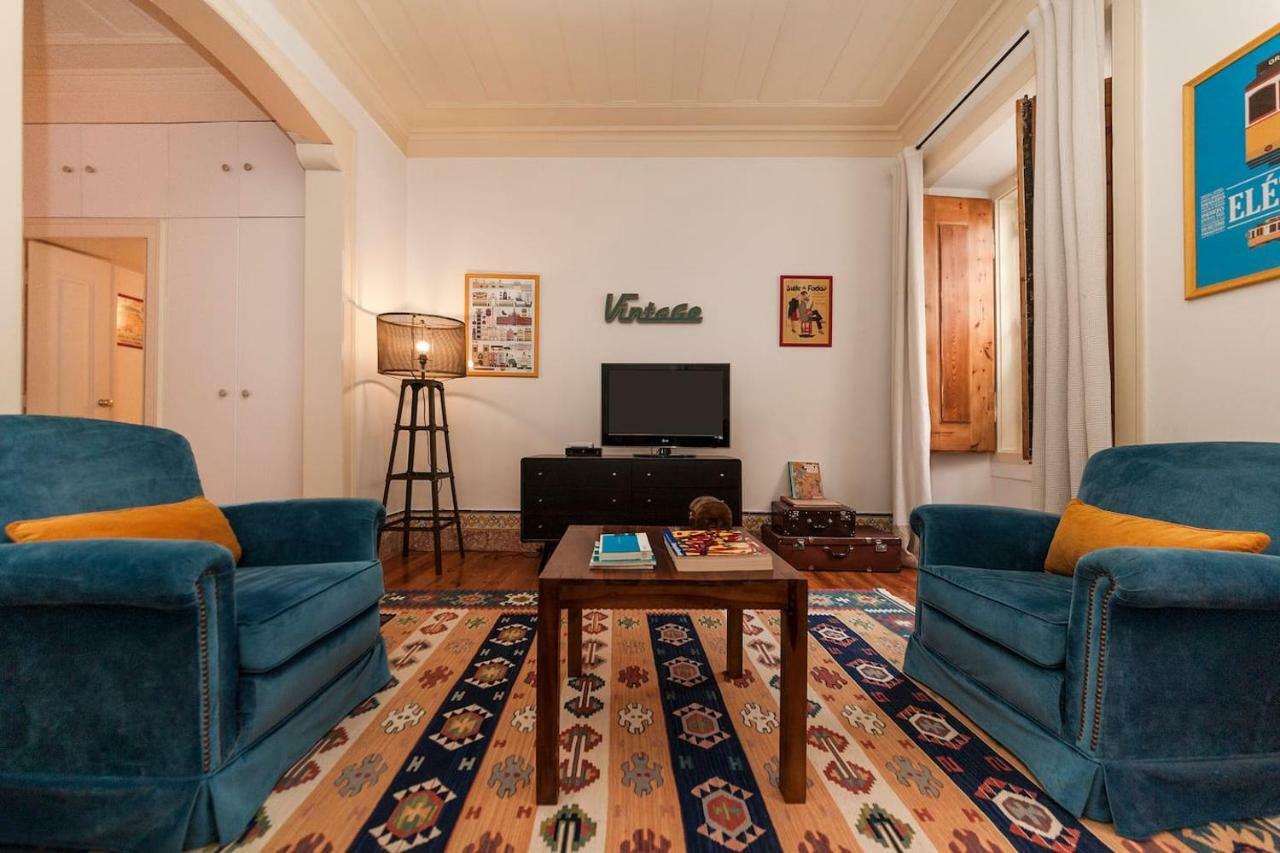 2 bedroom apartment with patio next to Avenida da Liberdade Lisboa Exterior foto