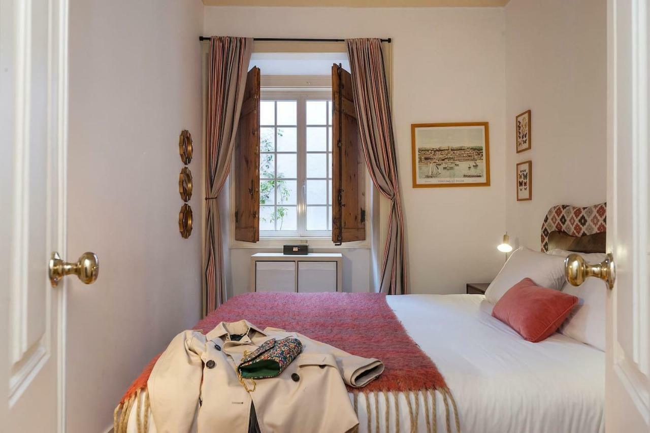 2 bedroom apartment with patio next to Avenida da Liberdade Lisboa Exterior foto